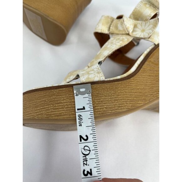 Lucky Brand Demmia Platform Wedge Sandal Size.8.5 Buttered Yellow Floral Canvas - Picture 15 of 15